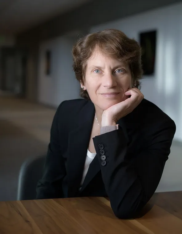 Portrait of Dr. Carolyn R. Bertozzi
